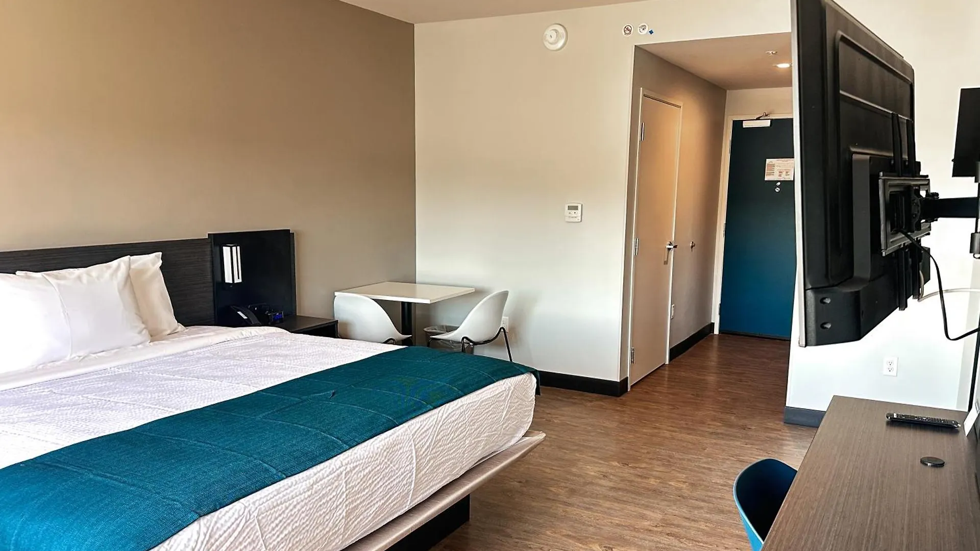 Studio 6 Richmond Va Airport Sandston Hotel